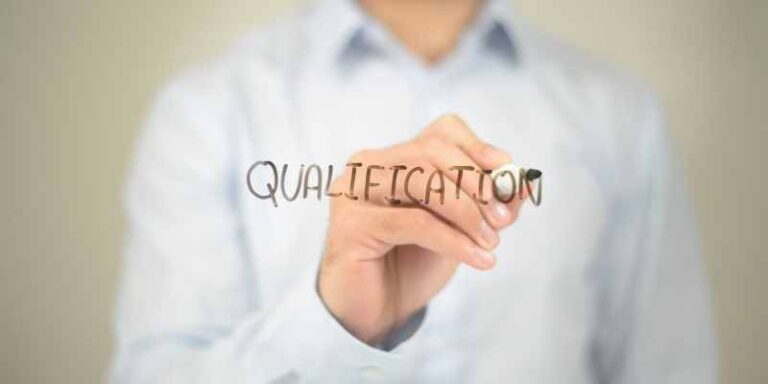 Accountant qualifications
